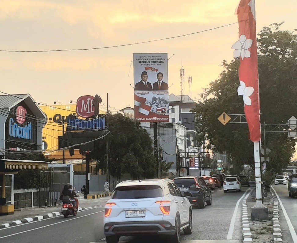 Dukung Kepemimpinan Presiden Prabowo, Yayasan Gardu 08 Indonesia Pasang Sejumlah Baliho di Jakarta